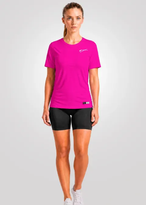 Camiseta Poliamida Furadinha Feminino Treino